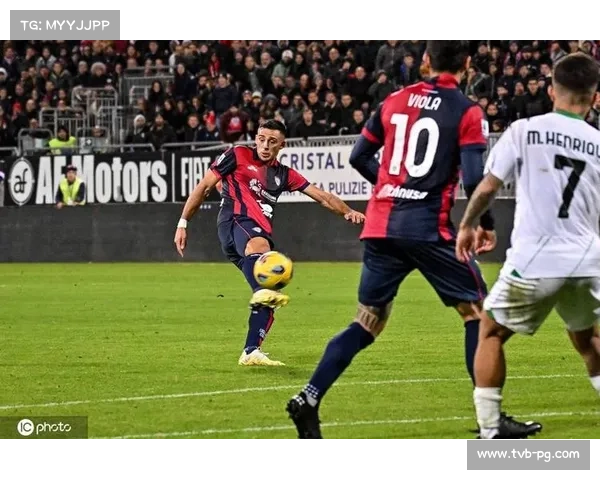 天气或成卡利亚里对萨索洛关键变数湿滑场地考验球员技术